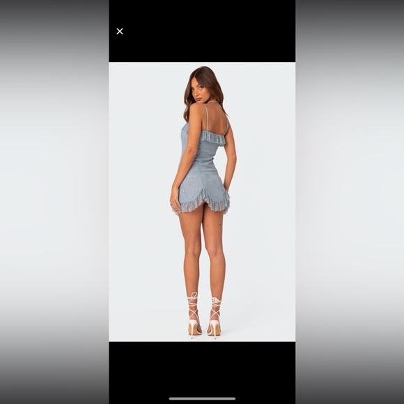 Fairy girl lace mini dress from Edikted brand. - Picture 5 of 7